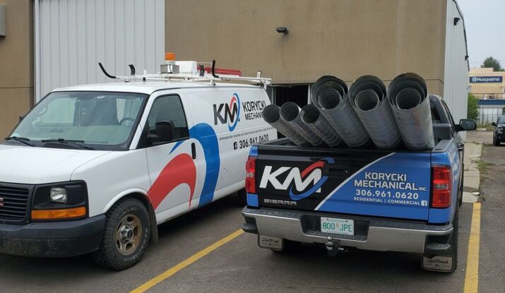 What does an hvac contractor do